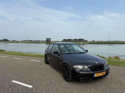 BMW 325