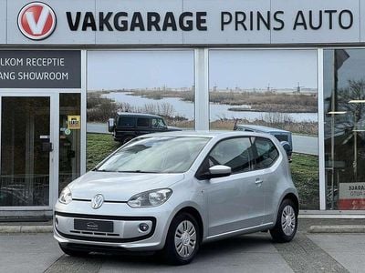 Grijs Gebruikt 2014 VW up! Highline Hatchback | € 6.700 (Eerlijke prijs)