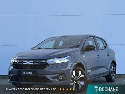 Grijs Nieuw 2025 Dacia Sandero Journey Hatchback | € 22.395