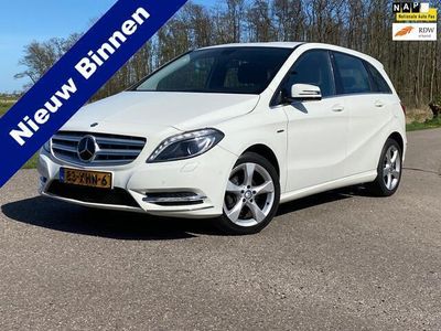 tweedehands Mercedes B180 Ambition MPV NAVI PDC NAP AIRCO GOED ONDERHOUDEN