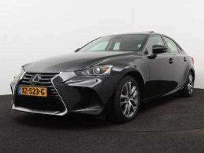 Lexus IS300h