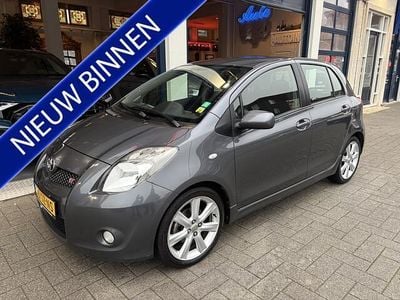 Occasion Toyota Yaris 135 PK (99 kW) 2007 Grijs Hatchback