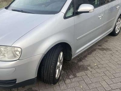 Grijs Gebruikt 2004 VW Touran Trendline MPV | € 2.450 (Iets duurder)