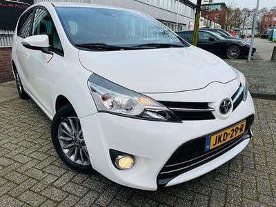 Wit Gebruikt 2016 Toyota Verso MPV | € 13.250 (Super prijs)