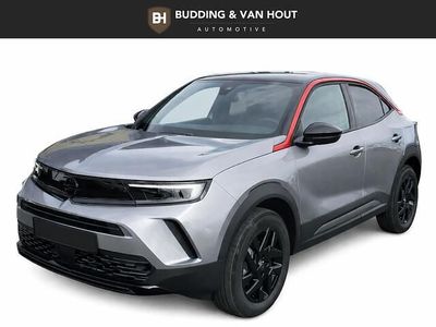 Grijs (metallic) Gebruikt 2022 Opel Mokka GS Line SUV | € 18.450 (Goede deal)