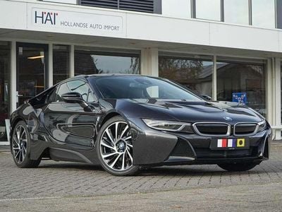 Grijs (metallic) Gebruikt 2015 BMW i8 Coupé | € 64.500 (Eerlijke prijs)
