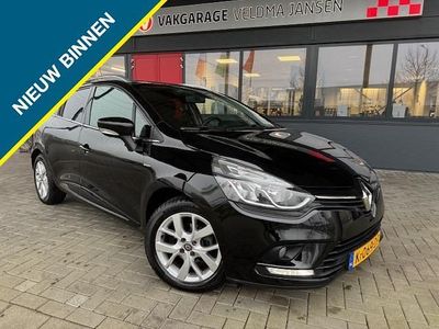 Zwart (metallic) Gebruikt 2020 Renault Clio GrandTour LIMITED Stationwagen | € 12.950 (Duur)
