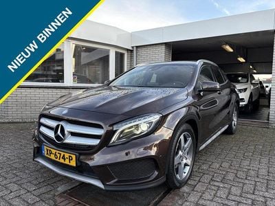 Bruin Occasion 2019 Mercedes GLA200 Style SUV | € 16.950 (Super prijs)