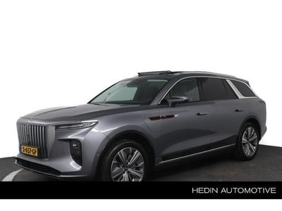 Hongqi E-HS9