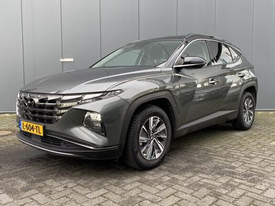 tweedehands Hyundai Tucson 1.6 T-GDi HEV 230pk Comfort Smart Automaat | Camera | Climate | Keyless | NL. Auto | Full Led | Navigatie | Winterpakket | Af. T