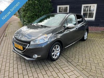 tweedehands Peugeot 208 1.2 PureTech Style Pack