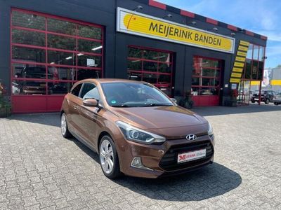 tweedehands Hyundai Coupé I 201.4 BJ.2015 NAVI CLIMA CRUISE 89.000KM