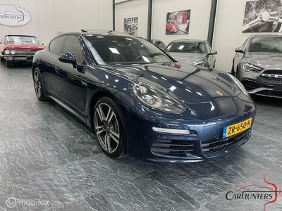 Blauw Gebruikt 2013 Porsche Panamera Platinum Edition Sedan | € 24.950