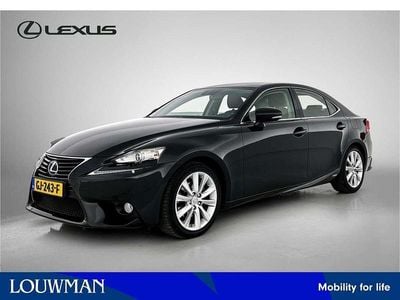 Lexus IS300h
