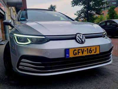 Occasion VW Golf VIII Business 150 PK (110 kW) 2021 Grijs Hatchback