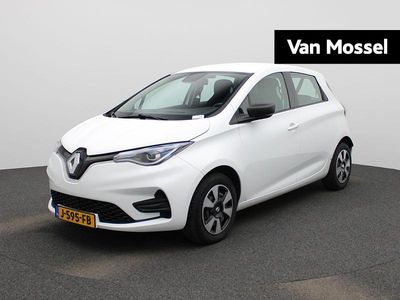Wit Occasion 2020 Renault Zoe Life Hatchback | € 11.400 (Iets duurder)