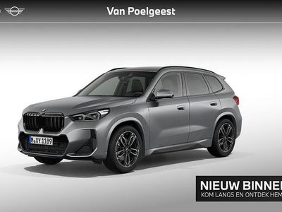 Bmw individual frozen pure grey metallic (grijs metallic) Gebruikt 2023 BMW X1 M Sport SUV | € 48.895 (Eerlijke prijs)