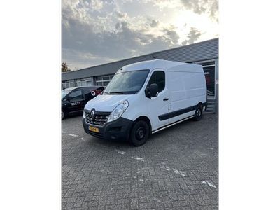 tweedehands Renault Master T35 2.3 dCi L2H2 | AIRCO CRUISE TREKHAAK |