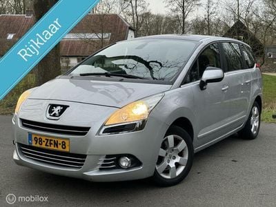 Occasion Peugeot 5008 Family 156 PK (114 kW) 2011 Grijs MPV