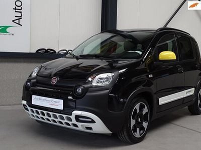 Occasion Fiat Panda Cross 69 PK (50 kW) 2024 Zwart Hatchback