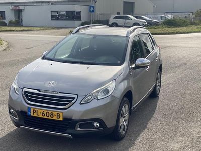 tweedehands Peugeot 2008 1.2 PureTech Style Topstaat Lage km