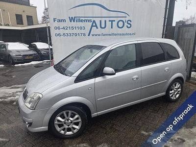 Grijs (metallic) Gebruikt 2009 Opel Meriva Cosmo MPV | € 2.992 (Eerlijke prijs)