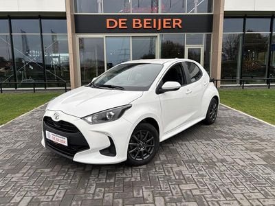 Wit Gebruikt 2023 Toyota Yaris Active Hatchback | € 19.645 (Eerlijke prijs)
