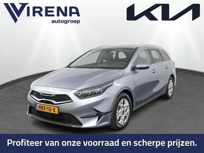 Grijs Gebruikt 2025 Kia Ceed Hatchback | € 31.450