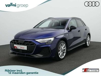 Nieuw Audi A3 Sportback e-tron S-Line 272 PK (200 kW) 2025 Blauw Hatchback