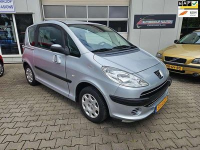 Peugeot 1007