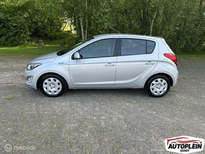 tweedehands Hyundai i20 1.2i i-Motion NIEUWE KETTING + KOPPELING!!