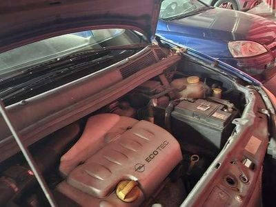 Blauw Gebruikt 2003 Opel Zafira Comfort MPV | € 1.100 (Eerlijke prijs)