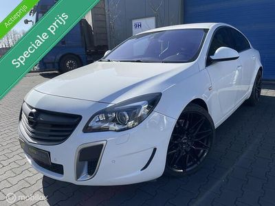 Wit Gebruikt 2014 Opel Insignia OPC Sedan | € 14.750