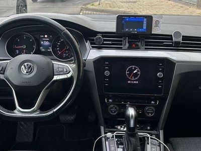 Occasion 2020 VW Passat Stationwagen | € 15.000 (Duur)