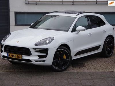 Wit Gebruikt 2015 Porsche Macan Turbo Sport SUV | € 42.950 (Eerlijke prijs)