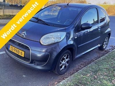 Grijs Occasion 2011 Citroën C1 Exclusive Hatchback | € 3.950 (Eerlijke prijs)