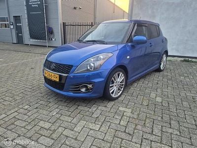 Blauw Gebruikt 2014 Suzuki Swift Sport Hatchback | € 9.450 (Eerlijke prijs)