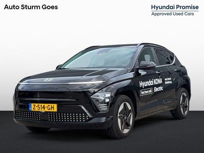 Abyss black Occasion 2024 Hyundai Kona Comfort SUV | € 37.790 (Duur)