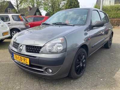 tweedehands Renault Clio II 1.4-16V Expression