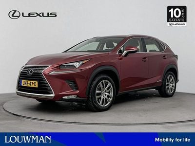 Rood Gebruikt 2020 Lexus NX300h Business Edition SUV | € 36.950 (Iets duurder)