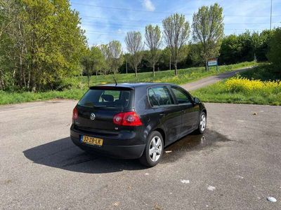 VW Golf V