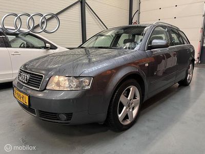 Grijs Occasion 2004 Audi A4 Proline Stationwagen | € 1.950 (Super prijs)