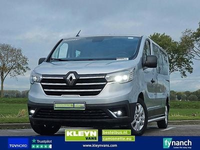 Zilver Occasion 2022 Renault Trafic MPV | € 25.850 (Super prijs)