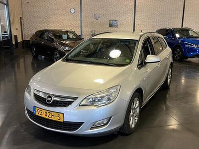 tweedehands Opel Astra 1.4 COSMO