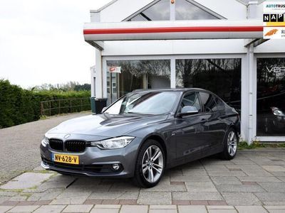 tweedehands BMW 320 3-SERIE i Corporate Lease Executive Automaat