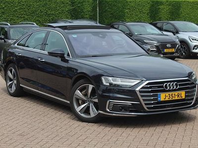 Blauw Gebruikt 2020 Audi A8 Proline Sedan | € 45.950