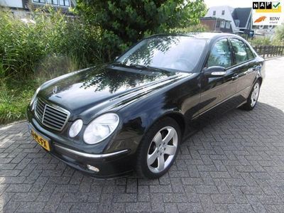 Mercedes E200