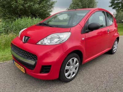 tweedehands Peugeot 107 1.0-12V XR airco/1ste eigenaar