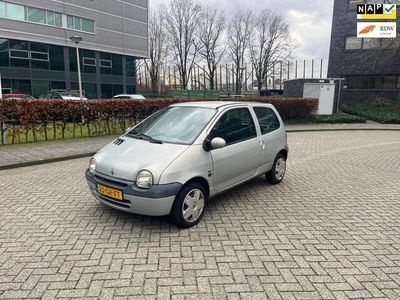 tweedehands Renault Twingo 1.2-16V Privilège 150000km Nieuwe Apk