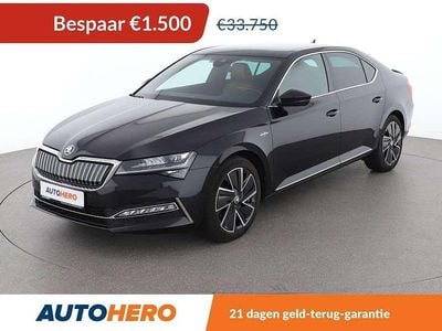 Zwart Gebruikt 2023 Skoda Superb LAURIN & KLEMENT Hatchback | € 32.449 (Eerlijke prijs)